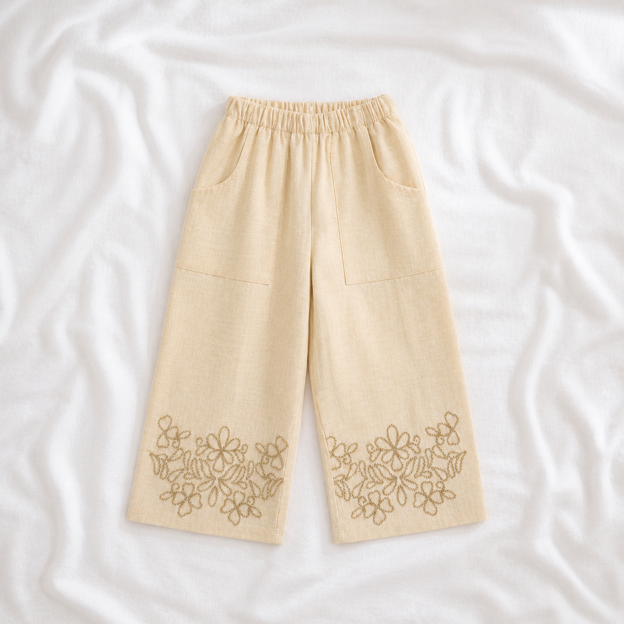 Ensemble Bohème en Lin – Top à Volants &amp; Pantalon Large Brodé